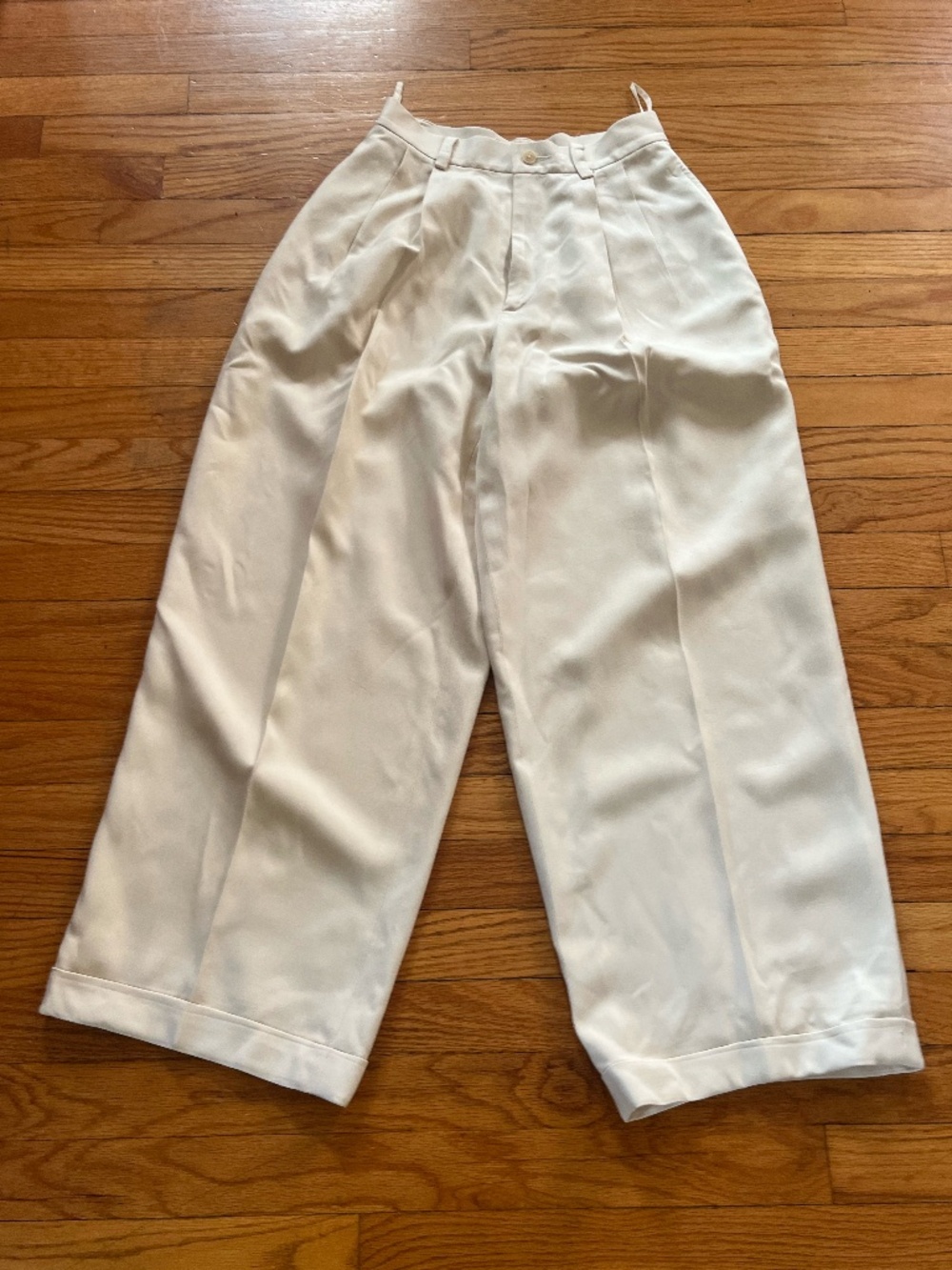 Banana Republic 100% silk pleated wide leg pants/cream/sz 4